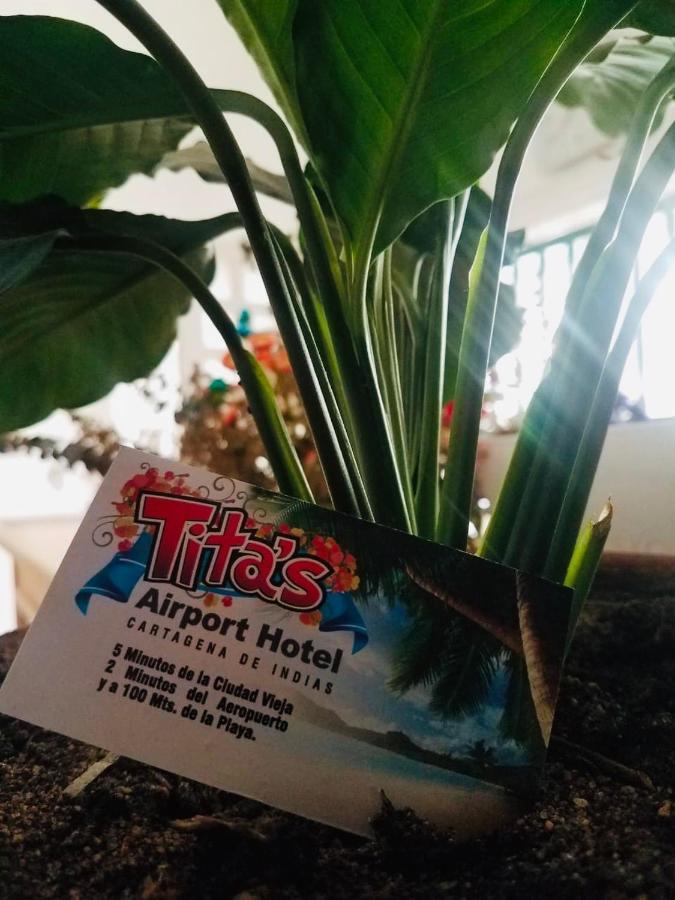 Tita'S Airport Hotel Cartagena Esterno foto
